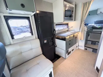 2027 Winnebago Ekko photo 6