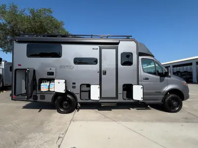 2027 Winnebago Ekko photo 22