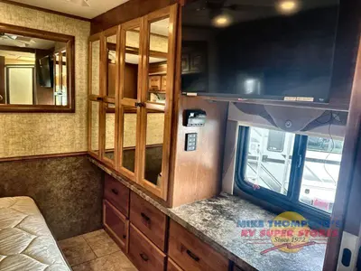 2014 Tiffin Motorhomes Allegro photo 42