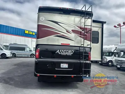 2014 Tiffin Motorhomes Allegro photo 14