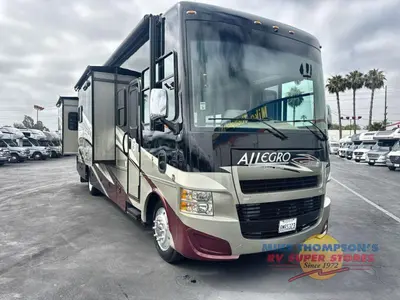 2014 Tiffin Motorhomes Allegro photo 4