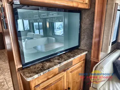2014 Tiffin Motorhomes Allegro photo 31