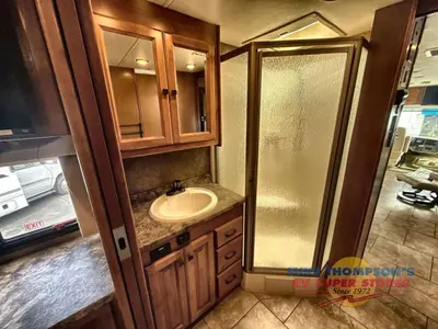 2014 Tiffin Motorhomes Allegro photo 47