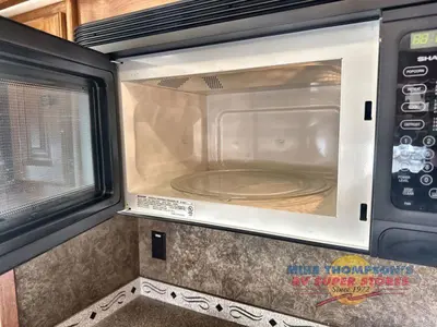 2014 Tiffin Motorhomes Allegro photo 37