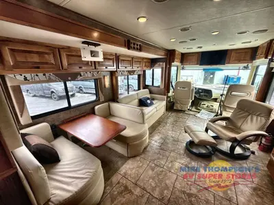 2014 Tiffin Motorhomes Allegro photo 26