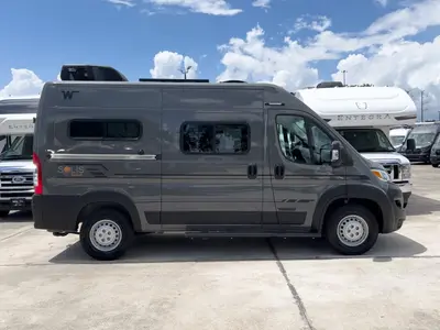 2027 Winnebago Solis Pocket photo 18