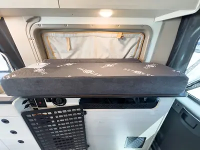 2027 Winnebago Solis Pocket photo 7