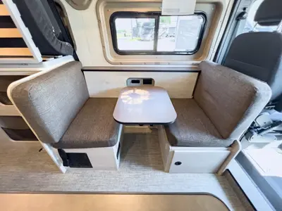 2027 Winnebago Solis Pocket photo 13