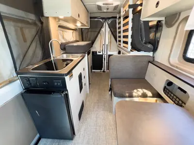 2027 Winnebago Solis Pocket photo 5