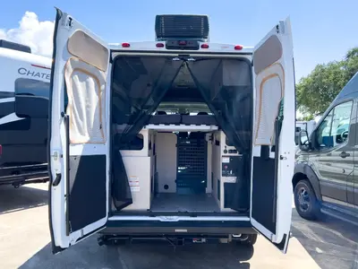2027 Winnebago Solis Pocket photo 2