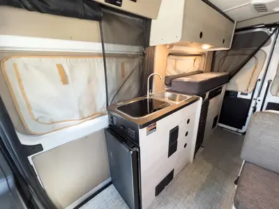 2027 Winnebago Solis Pocket photo 6
