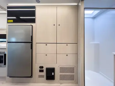 2027 Tiffin Motorhomes Wayfarer photo 7