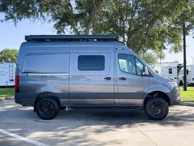 2027 Winnebago Revel photo 17