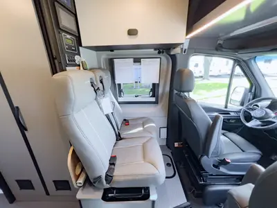 2027 Winnebago Revel photo 12