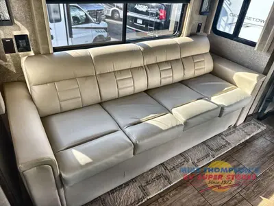 2019 Tiffin Motorhomes Open Road Allegro photo 27