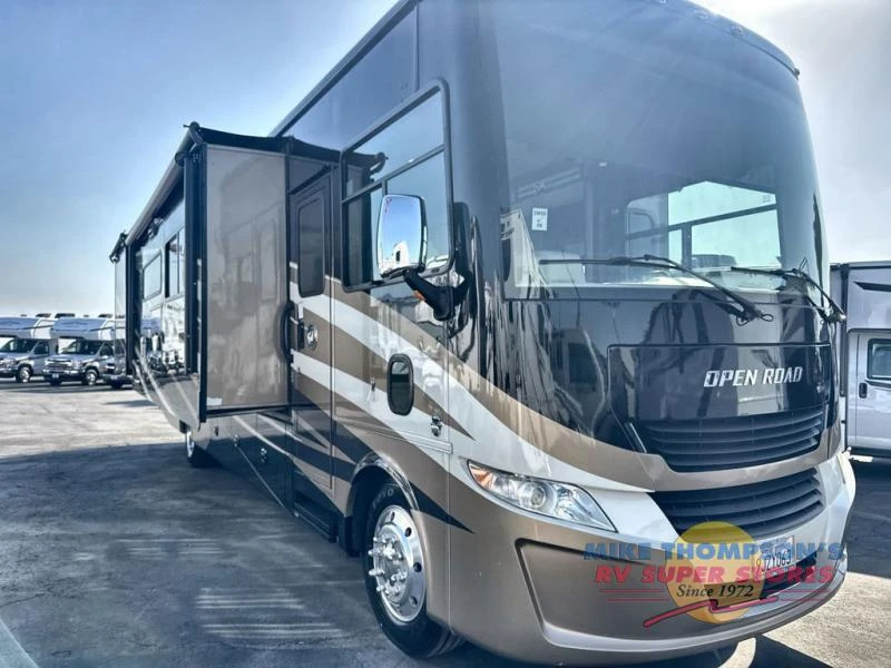 2019 Tiffin Motorhomes Open Road Allegro exterior