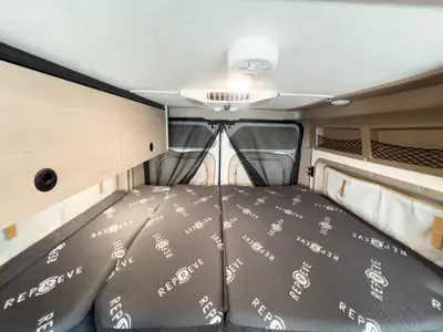 2027 Winnebago Solis Pocket photo 17