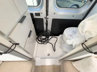 2027 Thor Motor Coach Tellaro photo 14