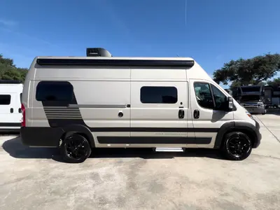 2027 Grand Design Lineage Series VP photo 24