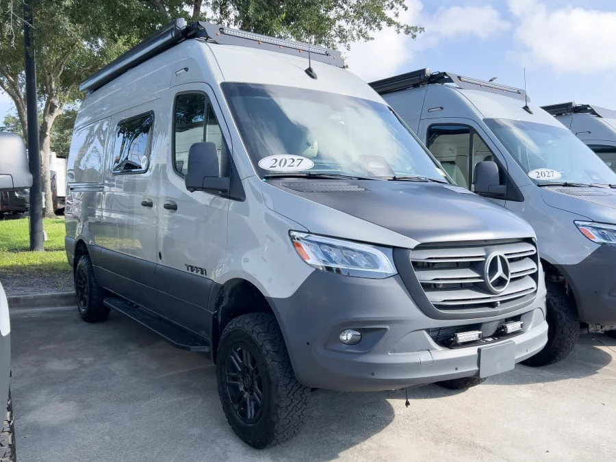 2027 Tiffin Motorhomes GH1 exterior