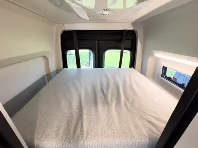 2027 Tiffin Motorhomes GH1 photo 16