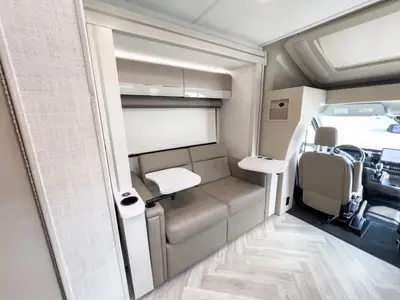 2027 Thor Motor Coach Gemini photo 11