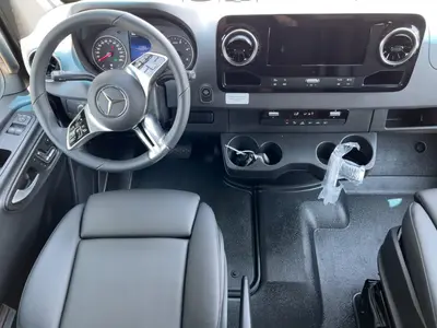 2027 Thor Motor Coach Tranquility photo 3