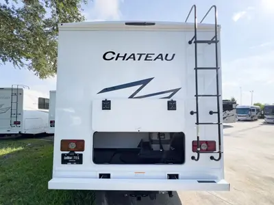 2027 Thor Motor Coach Chateau photo 23