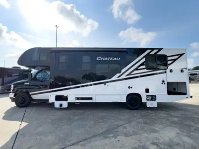 2027 Thor Motor Coach Chateau photo 19