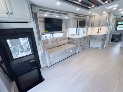 2027 Tiffin Motorhomes Allegro BAY photo 6