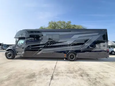 2027 Tiffin Motorhomes Allegro BAY photo 23
