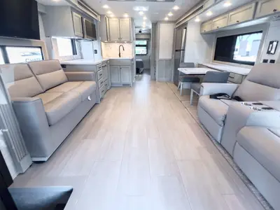 2027 Tiffin Motorhomes Allegro BAY photo 5