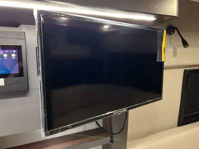 2027 Grand Design Lineage Series VP photo 8