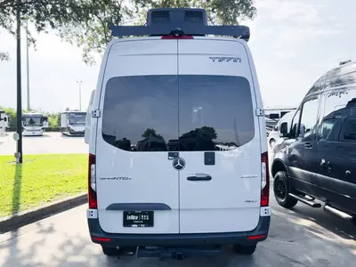 2027 Tiffin Motorhomes GH1 photo 21