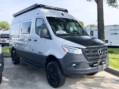 New 2027 Tiffin Motorhomes GH1 19BV