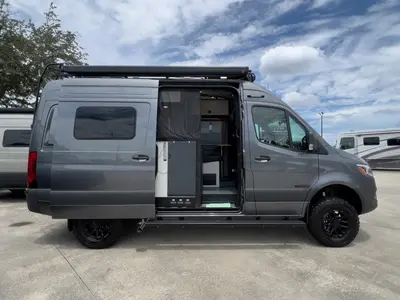 2027 Winnebago Revel Sport photo 18