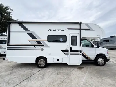2027 Thor Motor Coach Chateau photo 23
