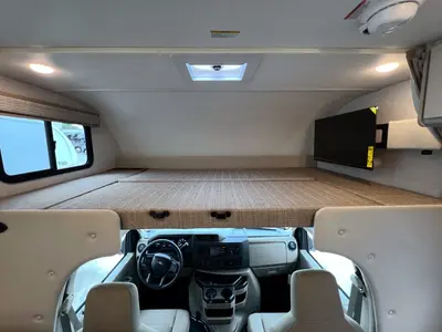 2027 Thor Motor Coach Chateau photo 4