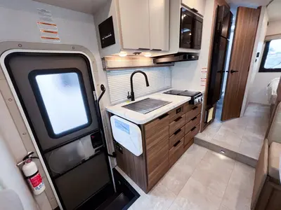2027 Thor Motor Coach Chateau photo 7