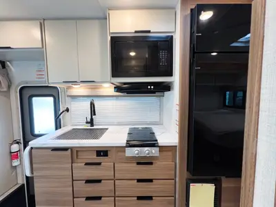 2027 Thor Motor Coach Chateau photo 8