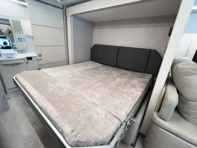2027 Tiffin Motorhomes Wayfarer photo 19