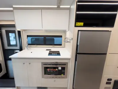 2027 Tiffin Motorhomes Wayfarer photo 8