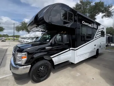 2027 Thor Motor Coach Chateau photo 21
