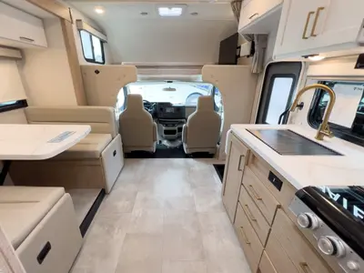2027 Thor Motor Coach Chateau photo 3
