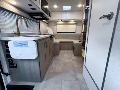 2027 Thor Motor Coach Chateau photo 6