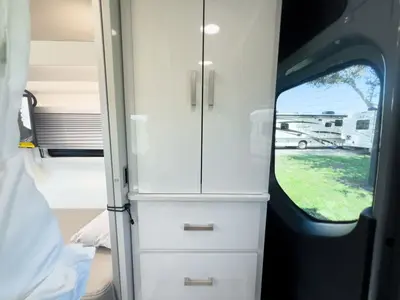 2027 Thor Motor Coach Tranquility photo 17