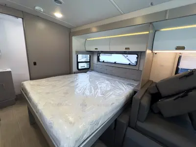 2027 Winnebago View photo 17