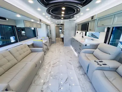 2027 Tiffin Motorhomes Allegro BUS photo 5