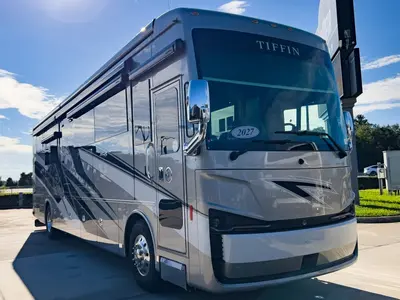 New 2027 Tiffin Motorhomes Allegro BUS 40IP