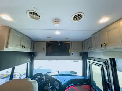 2027 Tiffin Motorhomes Allegro BUS photo 4